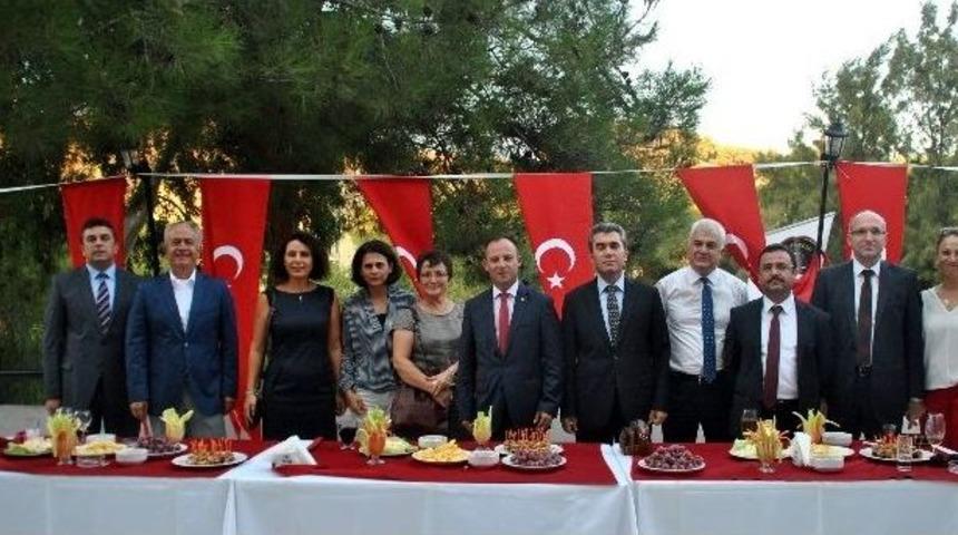 Aydın&rsquo;da Adliyeciler Yeni Adli Yıl Resepsiyonunda Buluştu