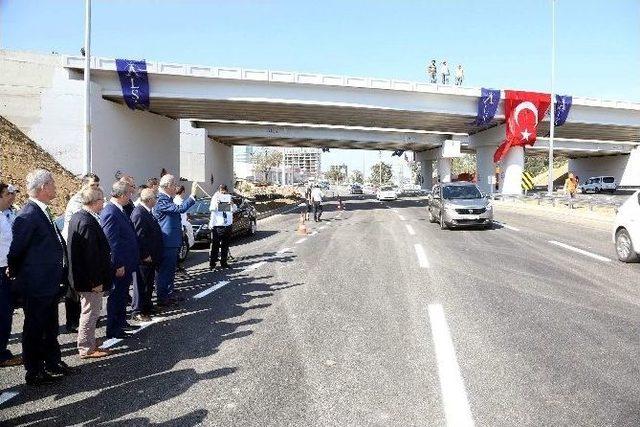 Mudanya Kavşağı’nda İlk Etap Trafiğe Açıldı