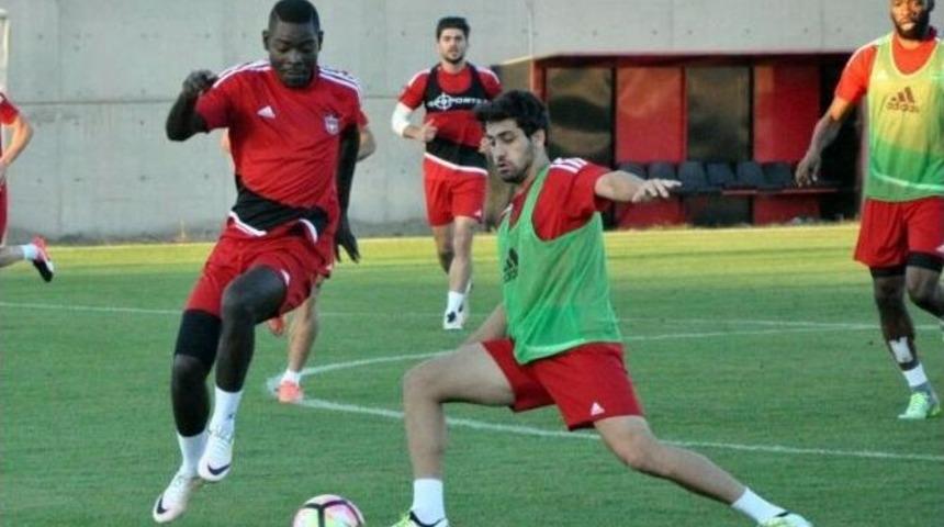 Gaziantepspor, Transfer D&ouml;nemini Hızlı Ge&ccedil;irdi