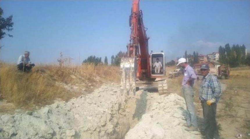 Kutluhallar K&ouml;y&uuml;ne Yeni Kanalizasyon Şebekesi