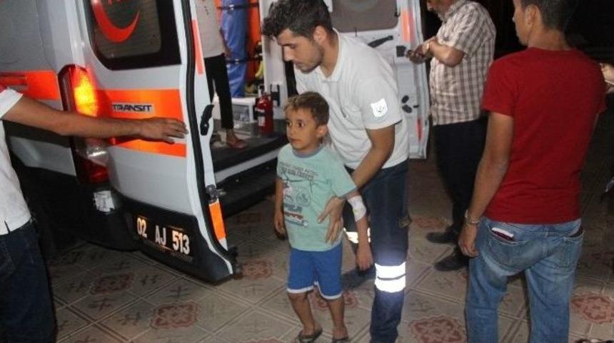 Otomobil Takla Attı: 5 Yaralı