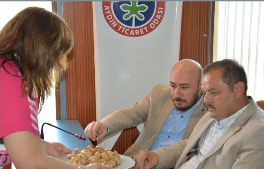 Ayto&rsquo;da İncire Prim Desteği Konuşuldu