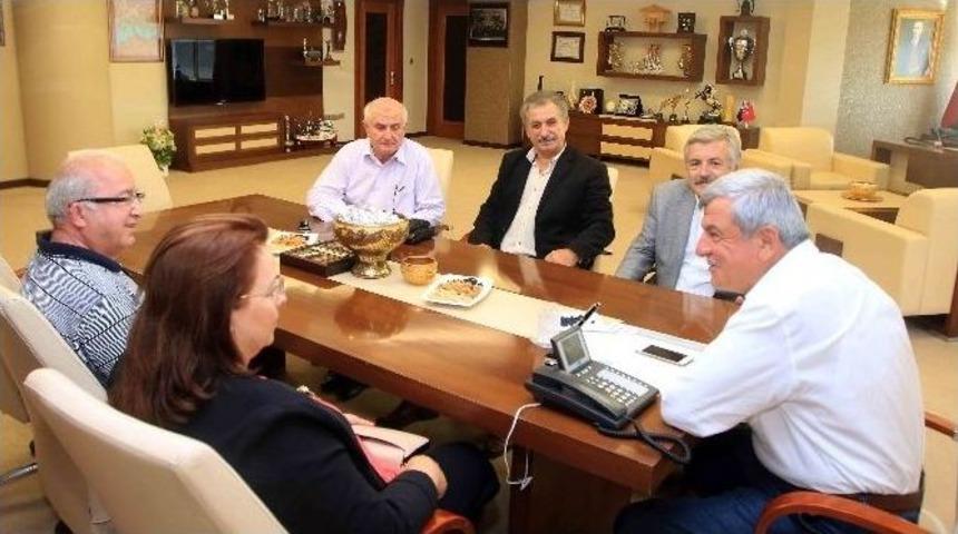 Başkan Karaosmanoğlu, Ky&ouml;d Y&ouml;netimini Konuk Etti