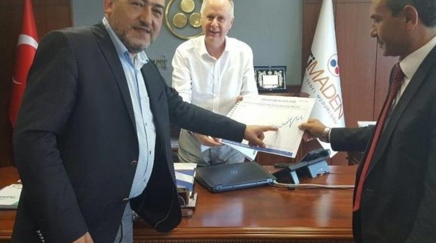 Milletvekili Ş&uuml;kr&uuml; Nazlı: Yatırımlar Devam Ediyor, Yollar Tamamlanıyor