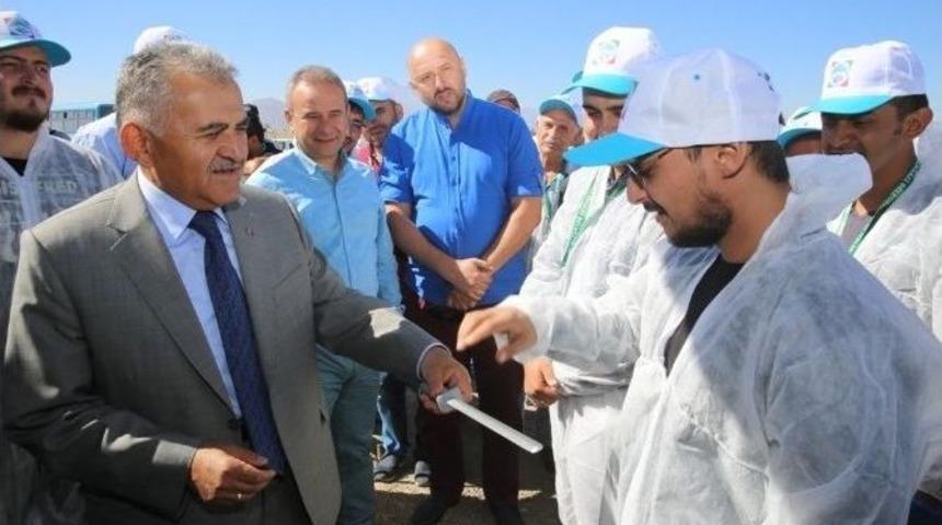 Kurban Kesmeyi Kursta &Ouml;ğrendiler