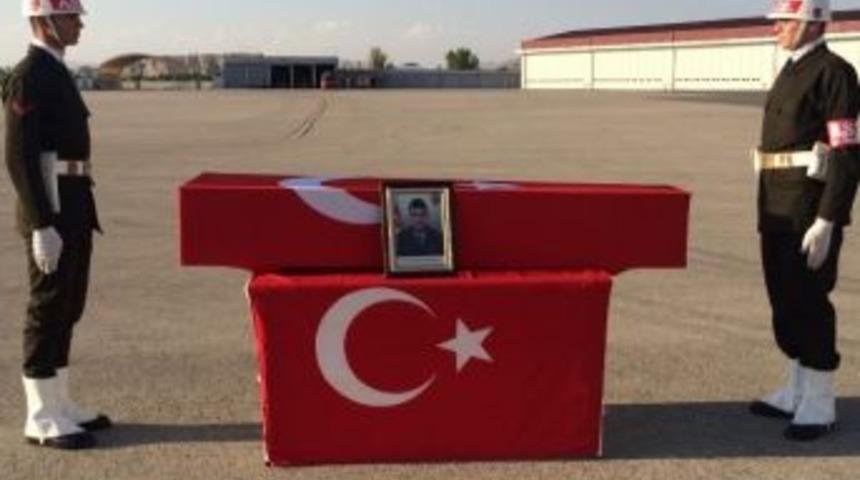 Hakkari Şehidine Uğurlama