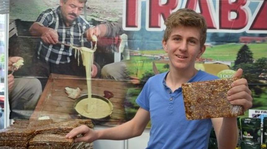 Uşak Tarım Fuarı Farklı Lezzetleri Bir Araya Getirdi