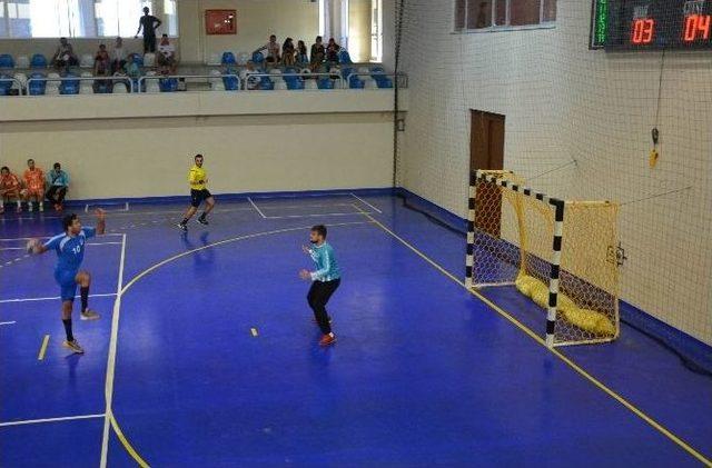 Hentbol Erkekler Türkiye Kupası F Grubu Karşılaşmaları Ortaca’da Başladı