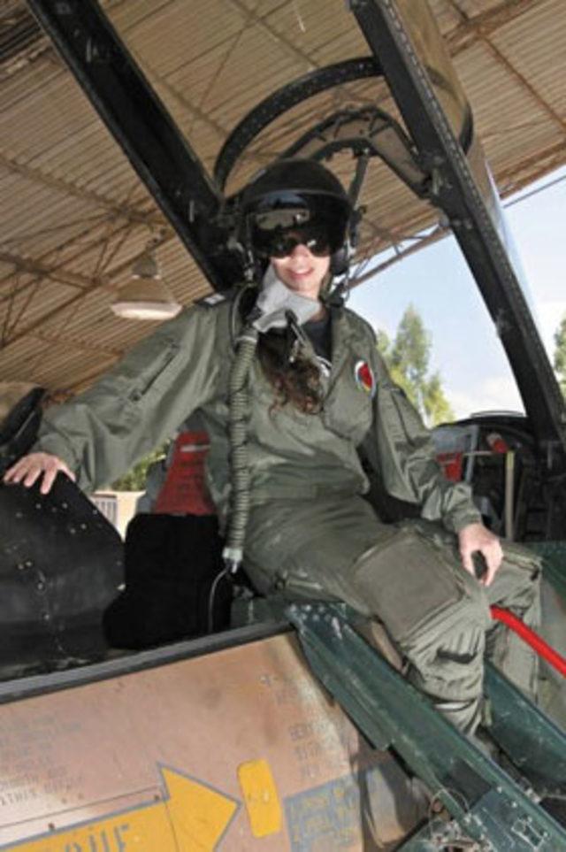 Orduda &ccedil;ıplak asker krizi 20