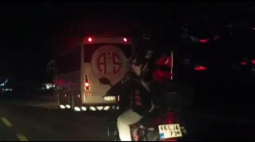 K&ouml;peğin Tehlikeli Yolculuğu