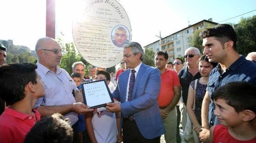 Karşıyaka&rsquo;nın &rsquo;vefa&rsquo; Parkları A&ccedil;ıldı