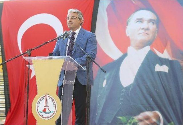 Karşıyaka’nın ’vefa’ Parkları Açıldı