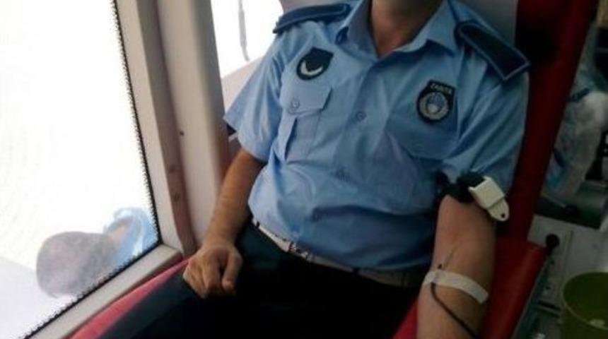 Osmaneli Zabıta Ekiplerinden Kan Bağışı