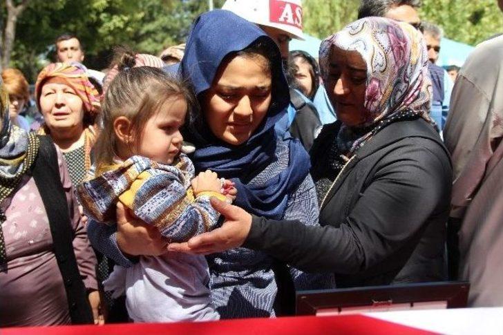 Şehit Kadir Çelebi Son Yolculuğuna Uğurlanıyor G2