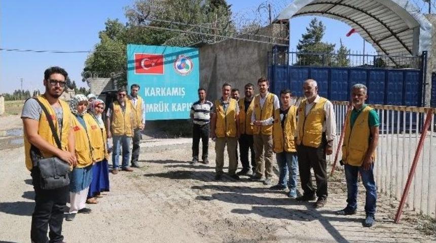 İyilik-der&rsquo;in Yardımları Cerablus&rsquo;a Ulaştı