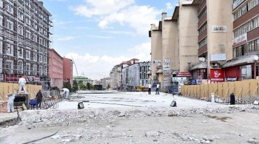 Erzurum&rsquo;da Cumhuriyet Caddesi&rsquo;ne İkinci Meydan