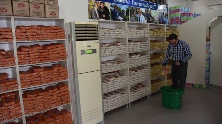 Gıda Bankası Yoksulların Yardımına Koşuyor