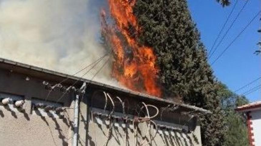 Birecik&rsquo;te Trafo Merkezinde Patlama