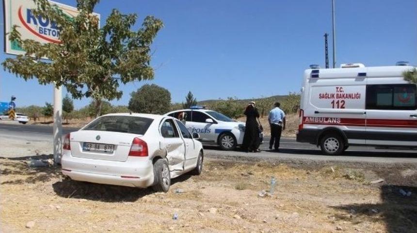 Şanlıurfa&rsquo;da Trafik Kazası: 2 Yaralı