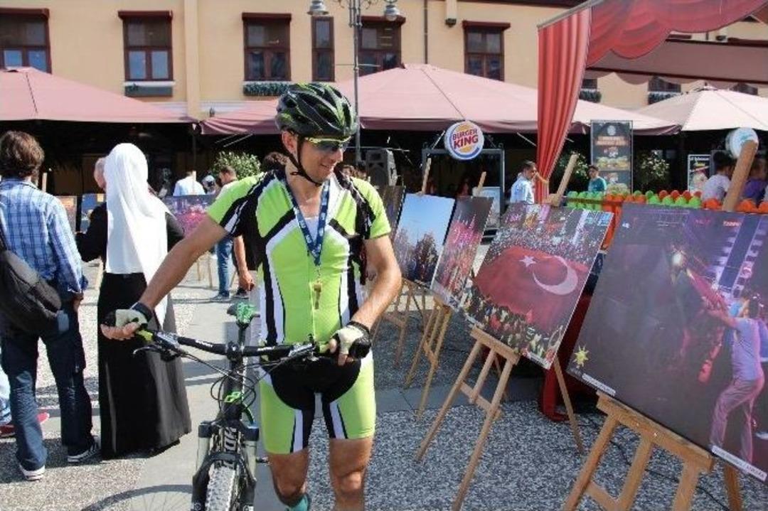 15 Temmuz Milli İradenin Y&uuml;kselişi Sergisi