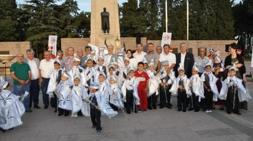 Altıeyl&uuml;l Belediyesinde Toplu S&uuml;nnet Ş&ouml;leni