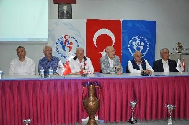 İsmail Akçay’dan Şampiyon Olmak İsteyenlere Öğüt