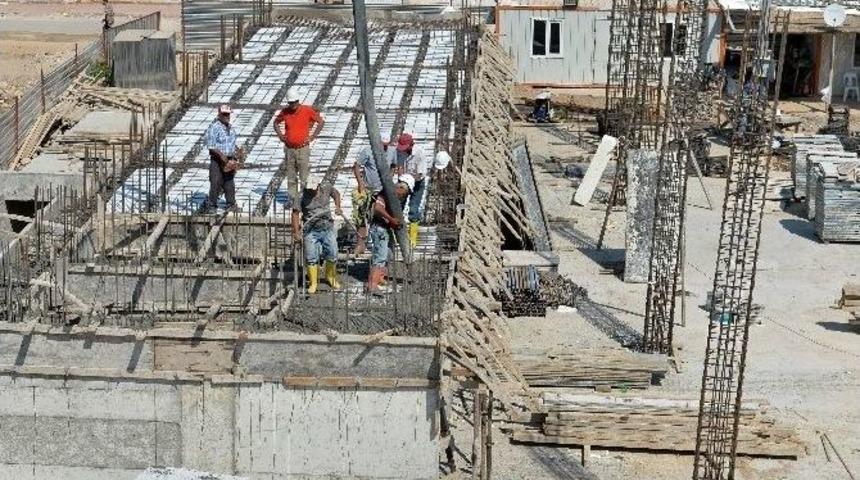 Muratpaşa&rsquo;da Cemevi Ve K&uuml;lt&uuml;r Merkezinin İnşaatı S&uuml;r&uuml;yor