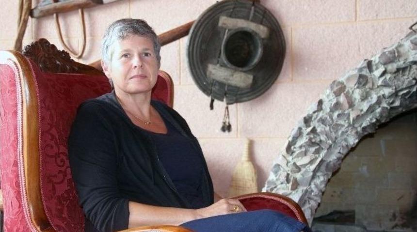 Prof. Petit: "t&uuml;rkiye Ab&rsquo;ye İnsan Hakları Dersi Veriyor"