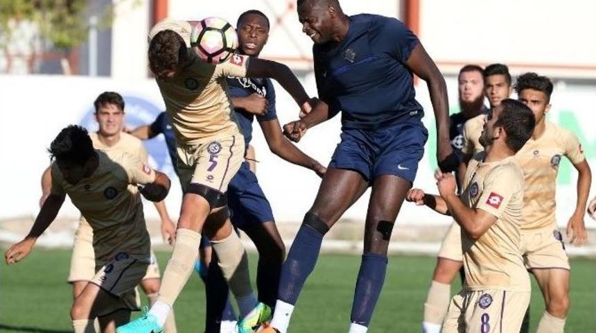 Osmanlıspor, U21 Takımıyla Hazırlandı