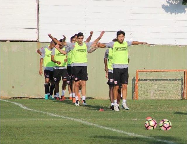 Adanaspor, Gaziantepspor Maçı Hazırlıklarını Sürdürüyor