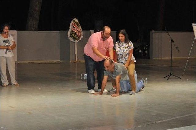 Ayvalık&rsquo;ta Mahşer-i C&uuml;mb&uuml;ş R&uuml;zg&acirc;rı Esti 1