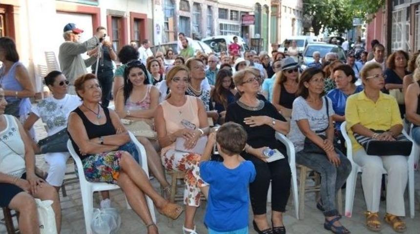 &Ouml;zdelibaş, &ldquo;kadına Y&ouml;nelik Şiddet İnsanlık Su&ccedil;udur&rdquo;