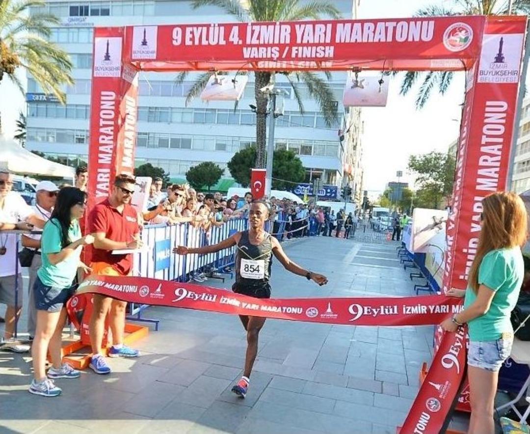 İzmir İçin Koştular