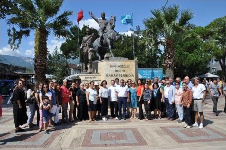 Edremit’te Zeytinyağlı Yemek Yarışması Yapıldı G4