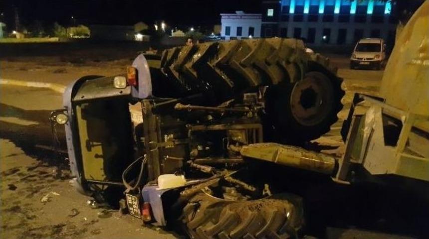 Sulama Trakt&ouml;r&uuml; Devrildi: 1 Yaralı
