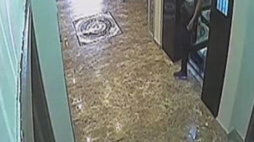 &Ouml;nce Se&ccedil;ti Sonra &Ccedil;aldı