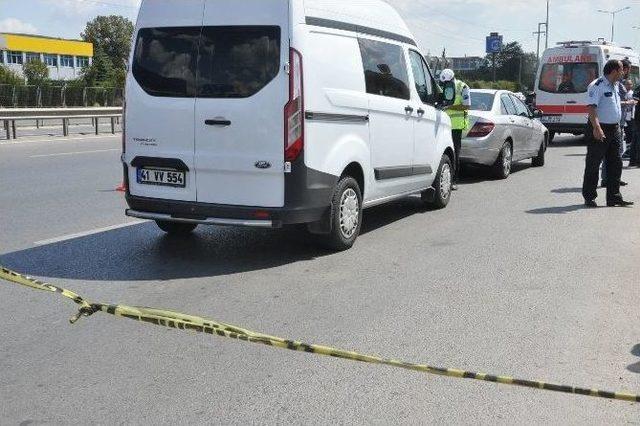 Asayiş Uygulamasında Durdurulan Lüks Otomobilden Ceset Çıktı