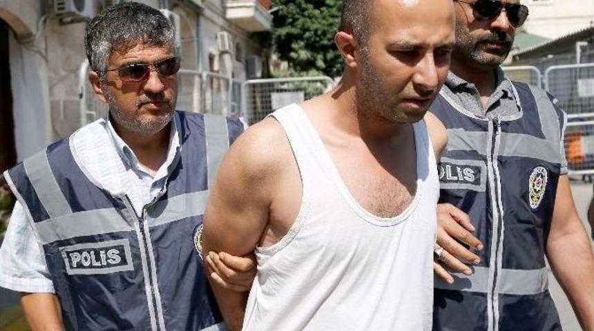 Vahşice &Ouml;ld&uuml;r&uuml;len Kadının Cinayet Zanlısı Kardeşi &Ccedil;ıktı