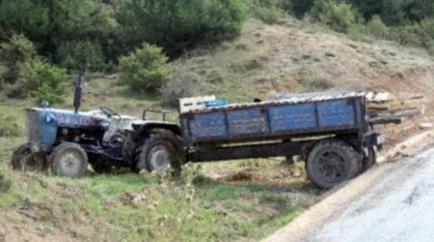 Kastamonu&rsquo;da Trakt&ouml;r Kazası: 1 Yaralı