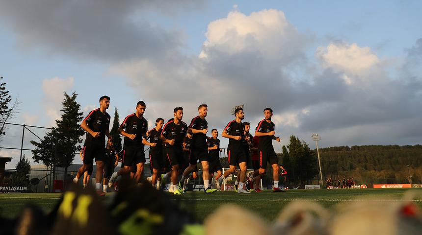 Abd&uuml;lkadir &Ouml;m&uuml;r T&uuml;rkiye - Rusya ma&ccedil;ının kadrosundan &ccedil;ıkarıldı!