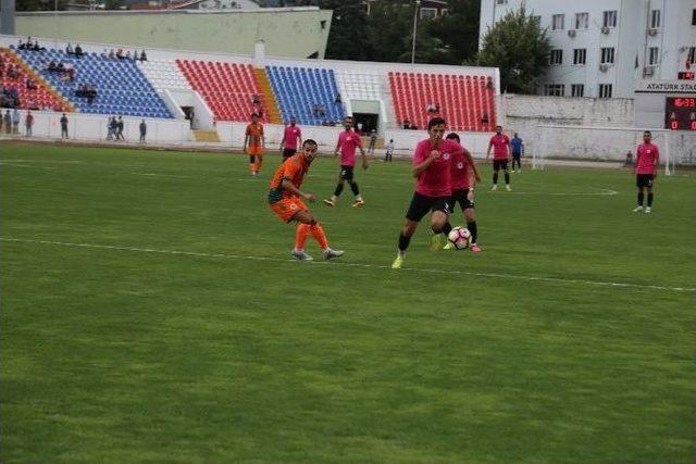 Isparta Davrazspor, Alanyaspor’u 3-1 Mağlup Etti