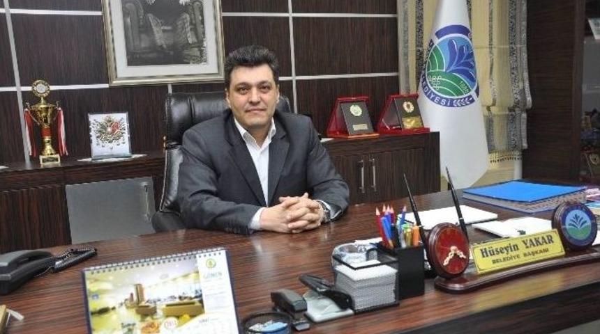 Başkan Yakar D&uuml;ğmeye Bastı