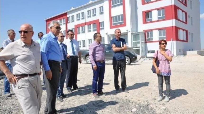 Milli Eğitim Müdürü Demir, Gülşehir’de İmam Hatip Ortaokulunda İncelemede Bulundu