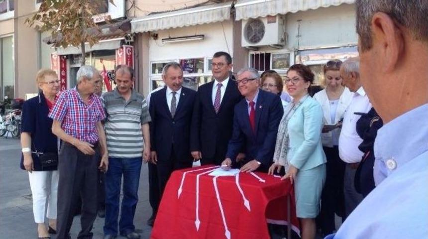 Chp&rsquo;den Taksim Manifestossu&rsquo;na Onay Kampanyası