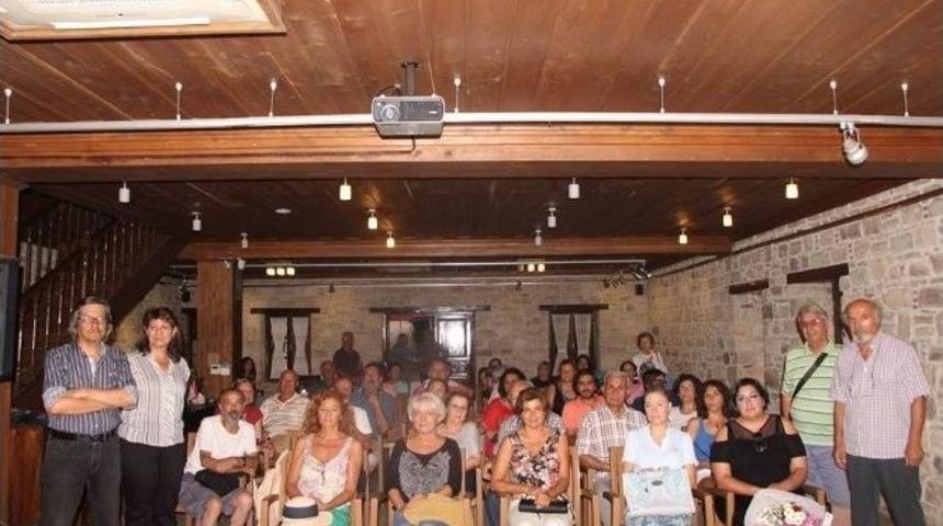 Kaya &Ouml;zsezgin Kuşadası&rsquo;nda Anıldı