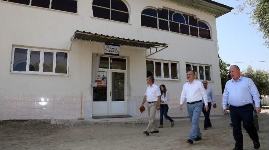 Başkan G&uuml;rlesin, Kocadere Mahallesinde &Ccedil;alışmaları İnceledi