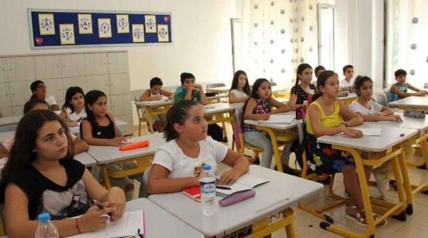 Gkv&rsquo;lilere Oryantasyon Ve İngilizce Takviye Programı