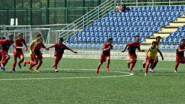 Altınordu’ya İki Kupa, Dört Ödül