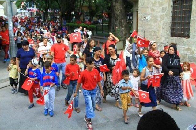 Roman Sünnet Çocukları Doyasıya Eğlendi