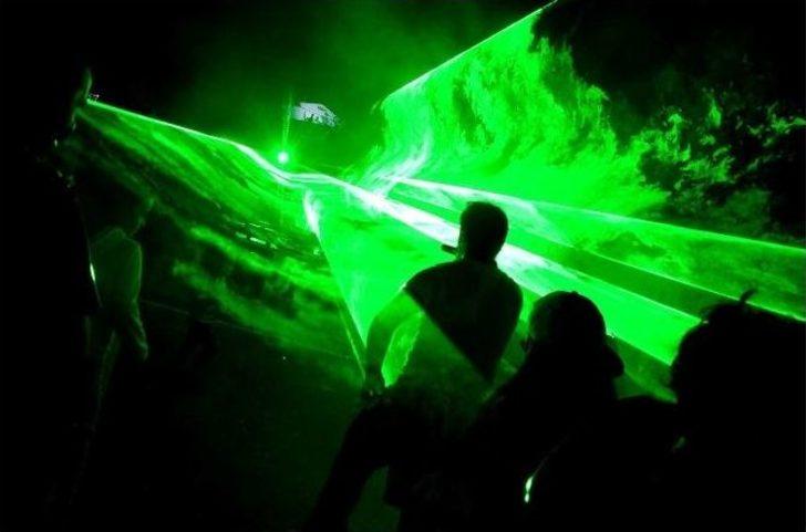 Bozüyük Belediyesi Plaj Voleybolu Ve Sokak Basketbolu Turnuvaları Lazer Show İle Sona Erdi G3